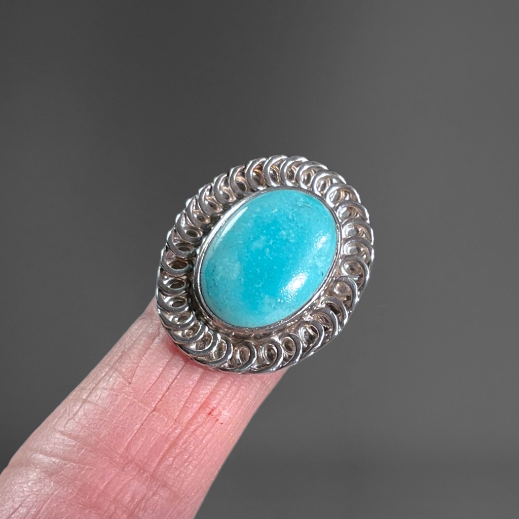 Vintage Navajo Sterling Turquoise Ring 44$